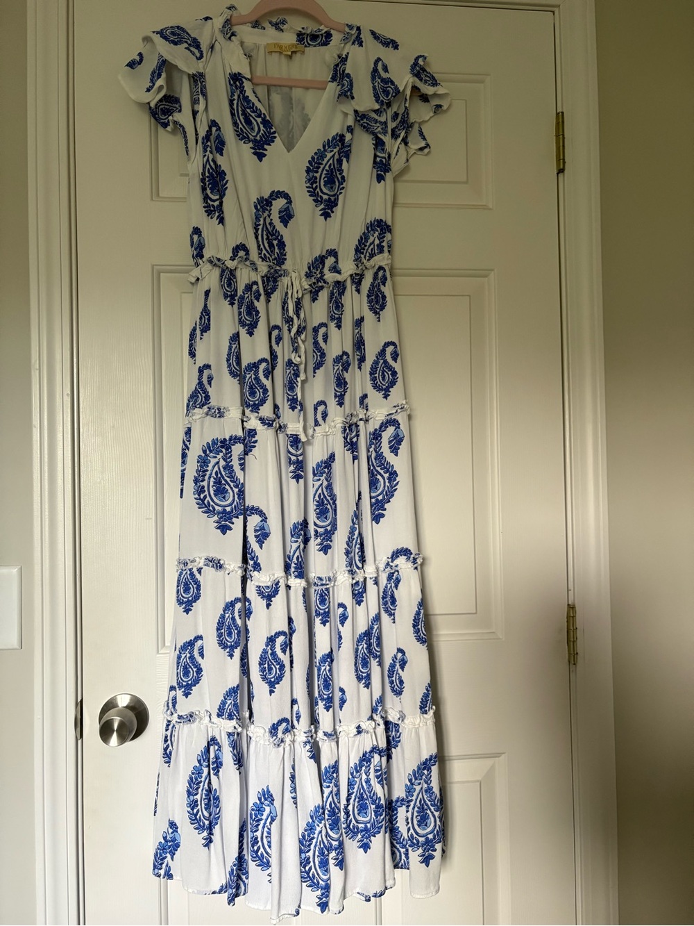 Blue Paisley V-Neck White Maxi Dress with Ruffle Sleeves